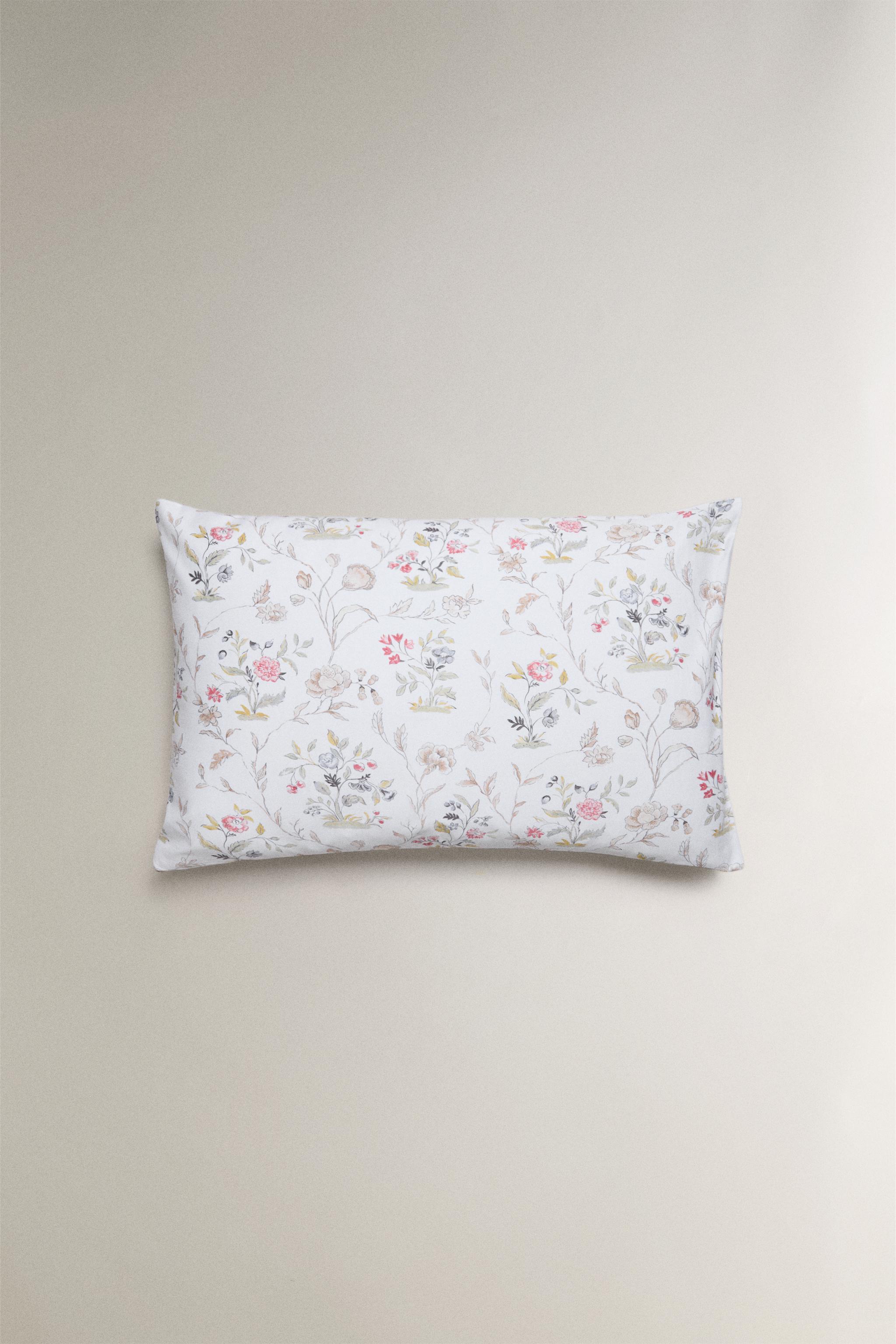 FLORAL SATEEN PILLOWCASE